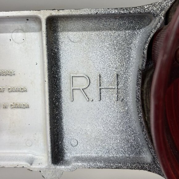 1971 1972 Chevy Chevelle Malibu Tail Light Lamps Lens Housing Backup Taillight - Picture 5 of 16